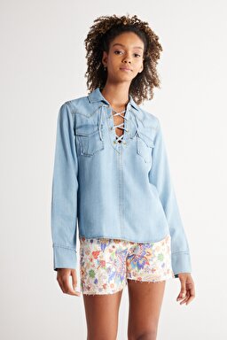 Regular Fit Normal Kesim Yakası Bağcıklı Açık Mavi Jean Kot Gömlek - Light Blue-W231684404