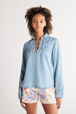 Regular Fit Normal Kesim Yakası Bağcıklı Açık Mavi Jean Kot Gömlek - Light Blue-W231684404 (görsel 3)