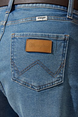 Regular Fit Normal Kesim Yüksek Bel Desenli Esnek Jean Kot Şort - Mid Blue-W231786XT (görsel 6)