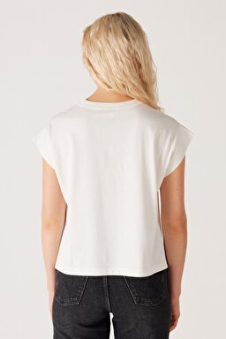 Regular Fit Normal Kesim %100 Pamuk Bisiklet Yaka Kolsuz Beyaz Tişört - White-W231809100 (görsel 7)
