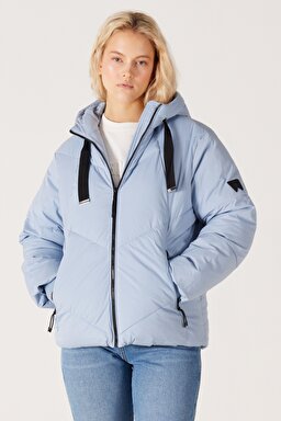 Loose Fit Rahat Kesim Kapüşonlu Açık Mavi Şişme Mont - Light Blue-W232197404