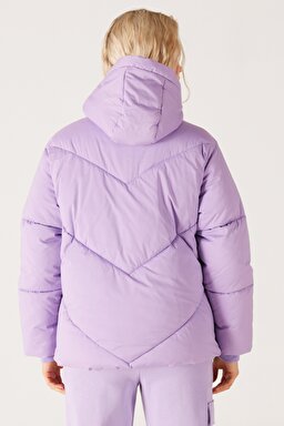 Loose Fit Rahat Kesim Kapüşonlu Açık Lila Şişme Mont - Light Lilac-W232197816 (görsel 6)