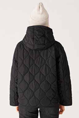 Regular Fit Normal Kesim Kapüşonlu Kapitone Siyah Mont - Black-W232200001 (görsel 7)