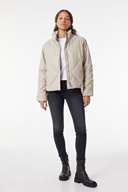 Loose Fit Rahat Kesim Dik Yaka Bej Suni Deri Ceket - Beige-W232205614 (görsel 5)