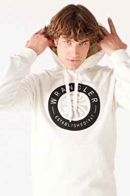 Regular Fit Normal Kesim Kapüşonlu İçi Polarlı Kırık Beyaz Sweatshirt - Off White-W232239102 (görsel 3)