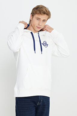Loose Fit Rahat Kesim Kapüşonlu Sırt Baskılı İçi Polarlı Beyaz Sweatshirt - Off White-W232246102 (görsel 3)