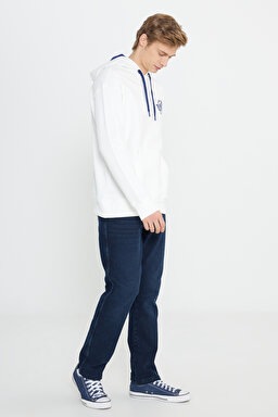 Loose Fit Rahat Kesim Kapüşonlu Sırt Baskılı İçi Polarlı Beyaz Sweatshirt - Off White-W232246102 (görsel 4)