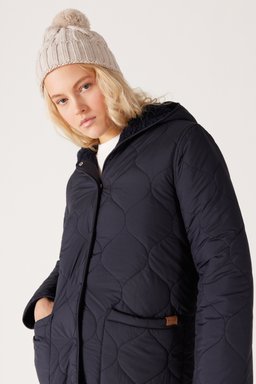 Loose Fit Rahat Kesim Kapüşonlu Kapitone Çift Taraflı Sherpa Lacivert Mont - Navy-W232275410 (görsel 2)