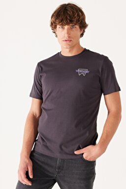 Regular Fit Normal Kesim %100 Pamuk Bisiklet Yaka Sırt Baskılı Antrasit Tişört - Anthracite-W232285003 (görsel 3)