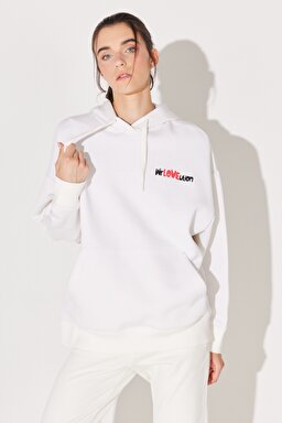 Oversize Fit Geniş Kesim Kapüşonlu İçi Polarlı Sırt Baskılı Kırık Beyaz Sweatshirt - Off White-W232307102 (görsel 2)