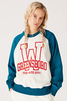Oversize Fit Geniş Kesim Bisiklet Yaka İçi Polarlı Mavi Beyaz Sweatshirt - Off White-W232330102 (görsel 3)