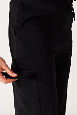 Regular Fit Normal Kesim İçi Polarlı Cepli Siyah Jogger Eşofman Altı - Black-W232349001 (görsel 6)