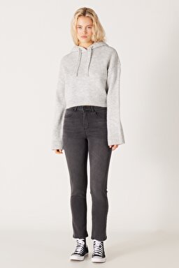 Regular Fit Normal Kesim Kapüşonlu Gri Triko Kazak - Gray-W232523035 (görsel 7)