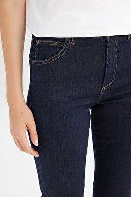 Flare Fit Normal Bel Geniş Paça Lacivert Esnek Jean Denim Pantolon - Rinse-W23300636 (görsel 4)