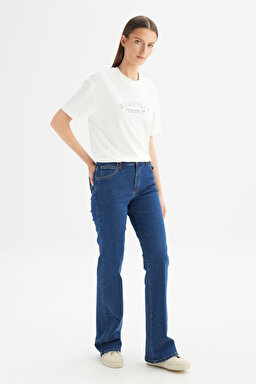 Flare Fit Geniş Paça Yüksek Bel Mavi Pamuklu Esnek Denim Jean Pantolon - Mid Blue-W233006XT (görsel 3)