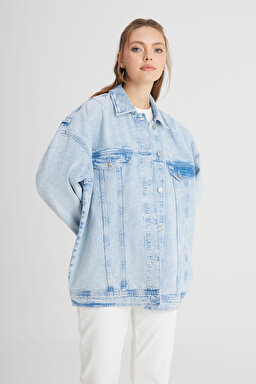 Relaxed Fit Geniş Kesim %100 Pamuk Açık Mavi Jean Kot Ceket - Bleach-W241107851 (görsel 5)