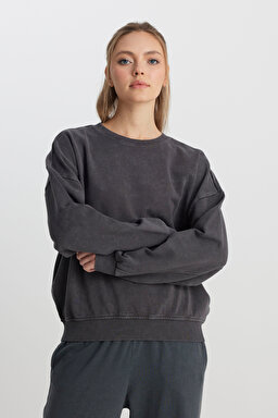 Relaxed Fit Geniş Kesim Bisiklet Yaka %100 Pamuk Antrasit Sweatshirt - Anthracite-W241234003