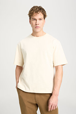 Regular Fit Normal Kesim Bisiklet Yaka %100 Pamuk Bej Tişört - Beige-W241556614