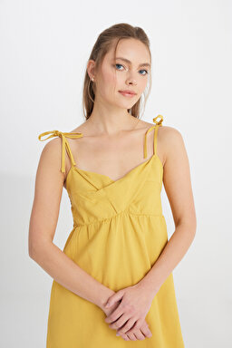 Regular Fit Normal Kesim Kare Yaka Hardal Rengi Elbise - Mustard-W241610210 (görsel 3)