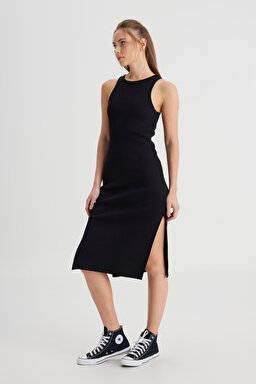 Slim Fit Dar Kesim Bisiklet Yaka Siyah Elbise - Black-W241672001