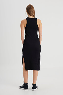 Slim Fit Dar Kesim Bisiklet Yaka Siyah Elbise - Black-W241672001 (görsel 4)