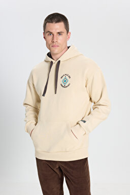 Relaxed Fit Geniş Kesim Kapüşonlu İçi Polarlı Bej Sweatshirt - Beige-W242279614 (görsel 2)