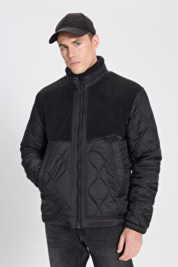 Regular Fit Normal Kesim Sherpa Detaylı Siyah Kapitone Mont - Black-W242644001