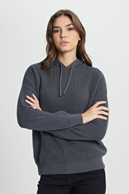 Relaxed Fit Geniş Kesim Kapüşonlu Antrasit Triko Kazak - Dark Gray-W242711040 (görsel 2)