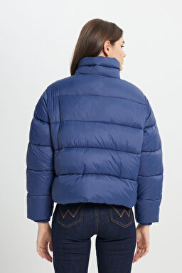 Loose Fit Rahat Kesim Lacivert Şişme Mont - Navy-W242720410 (görsel 7)