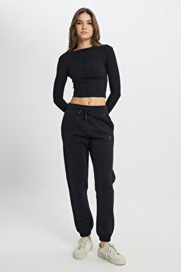 Regular Fit Normal Kesim Bisiket Yaka Siyah Uzun Kollu Tişört - Black-W242721001 (görsel 3)