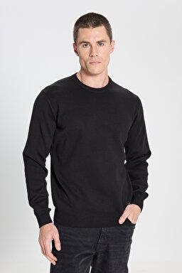 Regular Fit Normal Kesim Bisiklet Yaka Siyah Triko Kazak - Black-W242724001 (görsel 2)