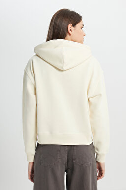 Regular Fit Normal Kesim Kapüşonlu İçi Polarlı Ekru Sweatshirt - Ecru-W242761A74 (görsel 6)