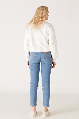 Mom Straight Fit Yüksek Bel Açık Mavi Esnek Jean Kot Pantolon - Light Blue-W246016404 (görsel 6)