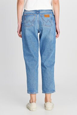 %100 Pamuk Mom Fit Yüksek Bel Mavi Jean Denim Pantolon - Mid Blue-W246027XT (görsel 4)