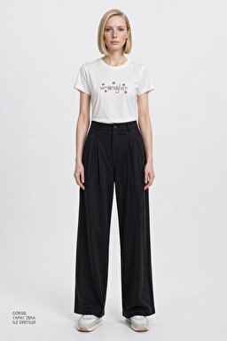 Relaxed Fit Yüksek Bel Geniş Paça Yumuşak Dokulu Siyah Pantolon - Black-W2510473001