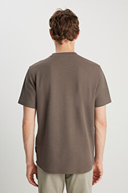 Relaxed Fit Geniş Kesim Bisiklet Yaka Dokulu Haki Tişört - Khaki-W2510718801 (görsel 5)