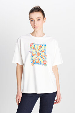 Loose Fit Rahat Kesim Bisiklet Yaka %100 Pamuk Kırık Beyaz Tişört - Off White-W2510751102