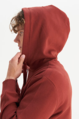Pamuklu Regular Fit Normal Kesim Kapüşonlu Logo Detaylı Sweatshirt - Wine-W2520122810 (görsel 5)