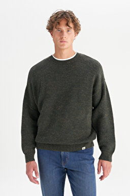 Relaxed Fit Geniş Kesim Bisiklet Yaka Koyu Yeşil Triko Kazak - Dark Green-W2520156826