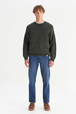Relaxed Fit Geniş Kesim Bisiklet Yaka Koyu Yeşil Triko Kazak - Dark Green-W2520156826 (görsel 2)