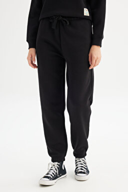 Pamuklu Regular Fit Normal Kesim Cepli Jogger Sweatpant - Black-W2520196001 (görsel 2)