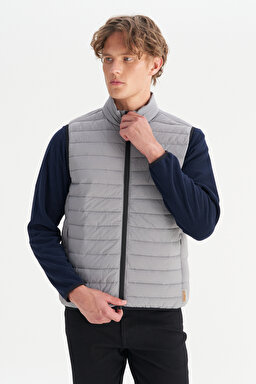 Regular Fit Normal Kesim Dik Yaka Cepli Şişme Yelek - Gray-W2520511035 (görsel 6)