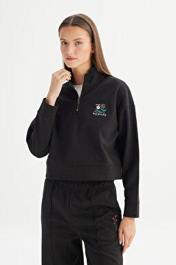 Regular Fit Normal Kesim Fermuar Yaka Detaylı Siyah Sweatshirt - Black-W2520522001