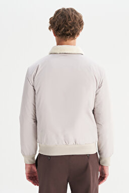 Regular Fit Normal Kesim Gömlek Yaka Cepli Bomber Ceket - Beige-W2520524614 (görsel 5)