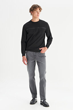 Pamuklu Regular Fit Normal Kesim Bisiklet Yaka Sweatshirt - Black-W2520534001 (görsel 2)