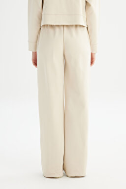 Loose Fit Geniş Paça Bej Pamuklu Esnek Sweatpant - Beige-W2520557614 (görsel 4)