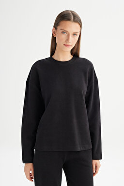 Loose Fit Rahat Kesim Bisiklet Yaka Siyah Triko Kazak - Black-W2520564001