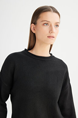 Relaxed Fit Rahat Kesim Bisiklet Yaka Triko Kazak - Black-W2520566001 (görsel 4)