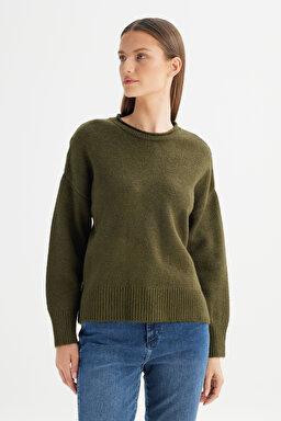 Relaxed Fit Geniş Kesim Bisiklet Yaka Haki Triko Kazak - Green-W2520566300 (görsel 3)