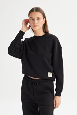 Relaxed Fit Geniş Kesim Bisiklet Yaka İçi Polarlı Siyah Sweatshirt - Black-W2520586001 (görsel 3)